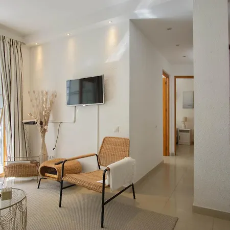 Little Lola, Carabeo *