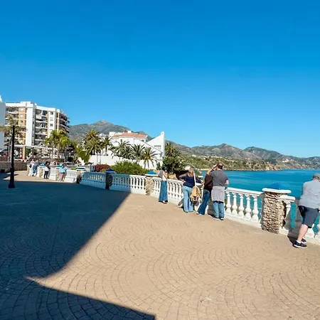 Apartamento Little Lola, Carabeo Nerja