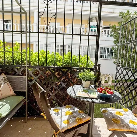 Apartamento Little Lola, Carabeo Nerja